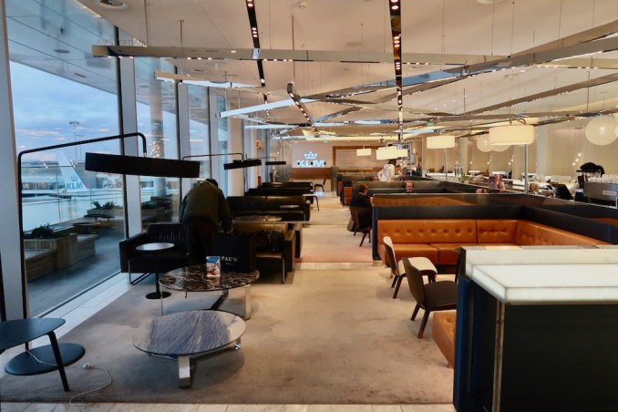 KLM CROWN LOUNGE AT SCHIPHOL AIRPORT