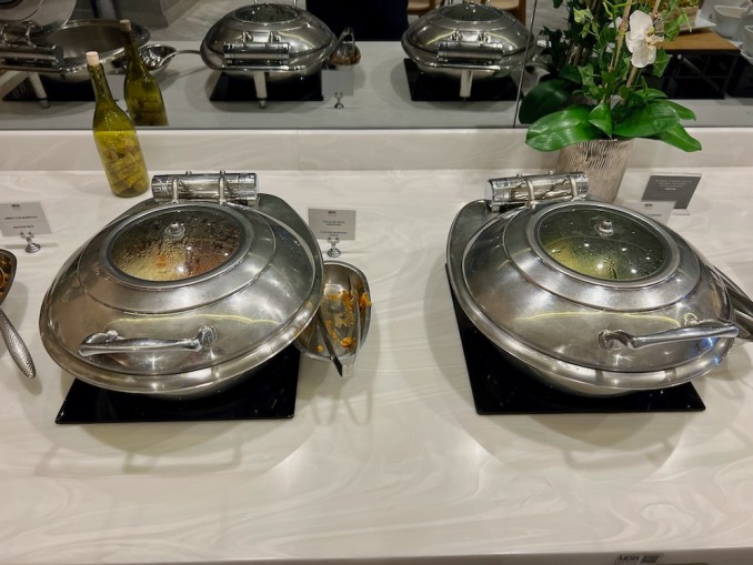 BUSINESS LOUNGE AT CANCUN AIRPORT (INTERNATIONAL TERMINAL)