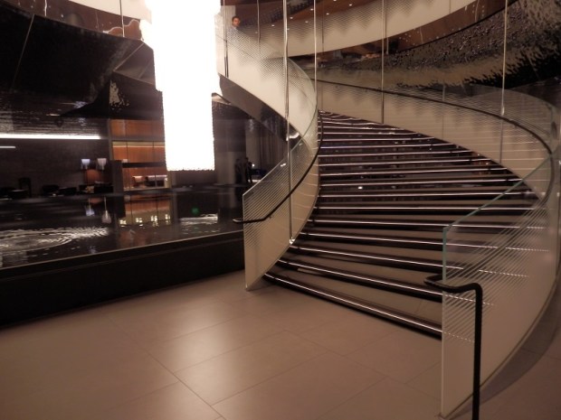 AL MOURJAN BUSINESS LOUNGE