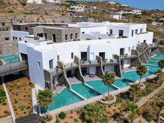 review aeonic suites spa mykonos